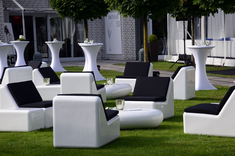 D`Luxe Outdoor Fiberglas Lounge